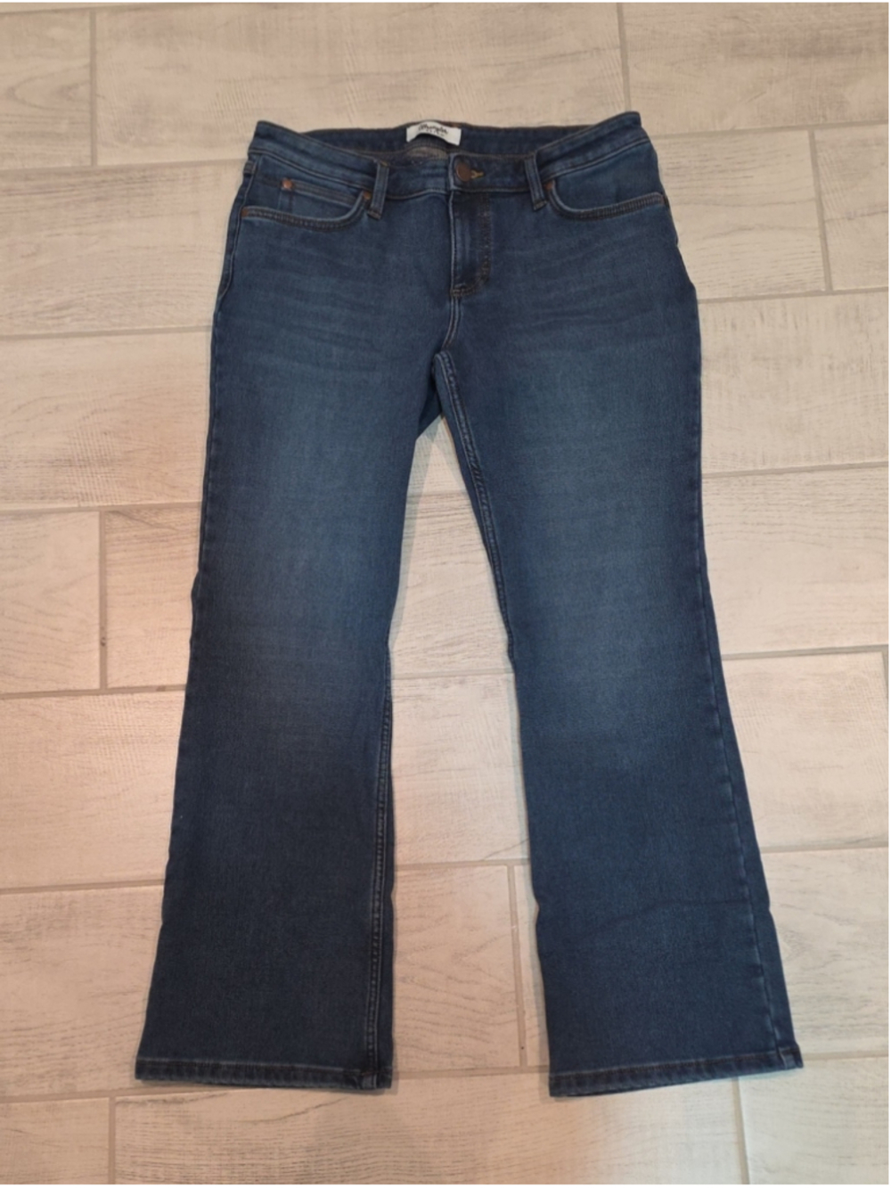 Wrangler Retro Mid Rise Boot Lined Women's Size 30x30 Stretch